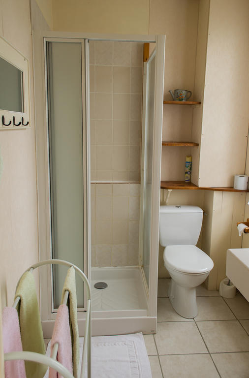Chambres D'Hotes Sur La Courtine De Coucy Habitación foto